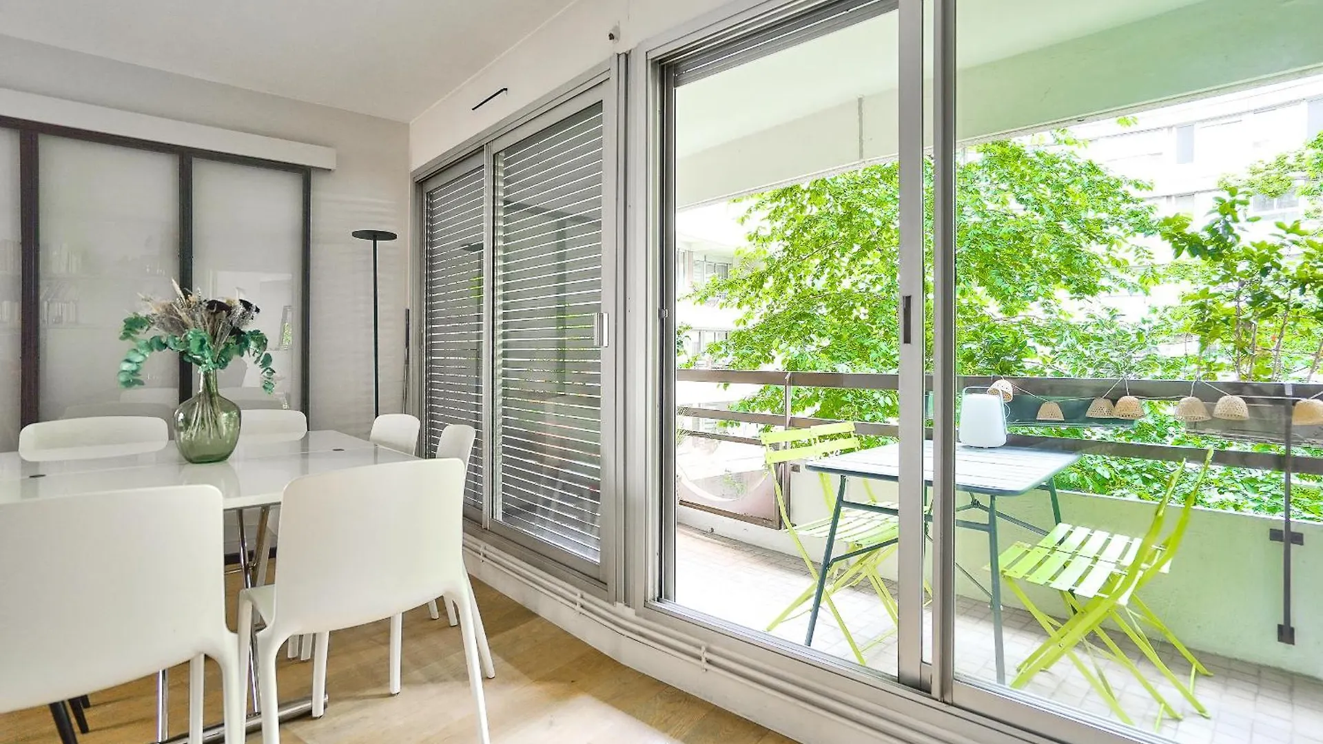 3 - Terrasse Vue Jardin Apartment *